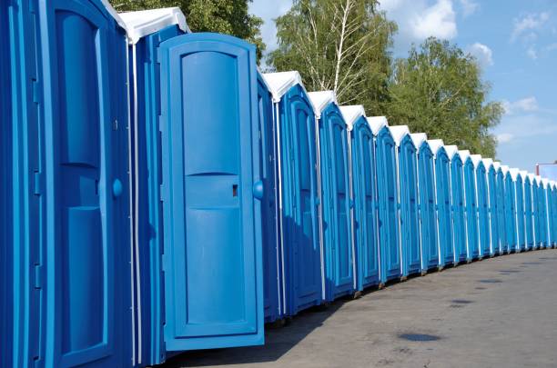Best Porta potty delivery and setup  in Osakis, MN